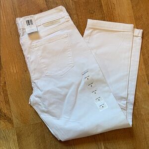 Calvin Klein 🤍 Women's Skinny Crop White Jeans